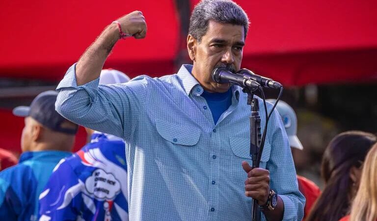 El Consejo Electoral chavista de Venezuela anunció como ganador a Nicolás Maduro con el 51,2%