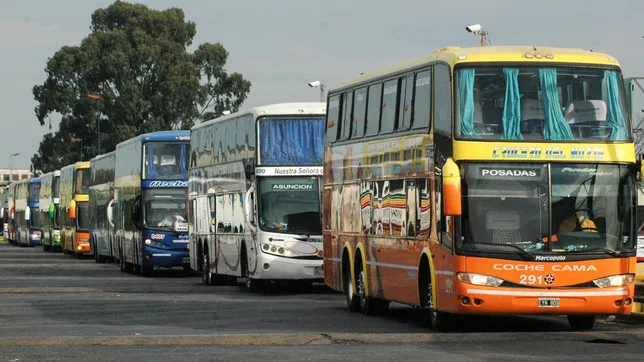 El gobierno quiere liberar los servicios de ómnibus de larga distancia