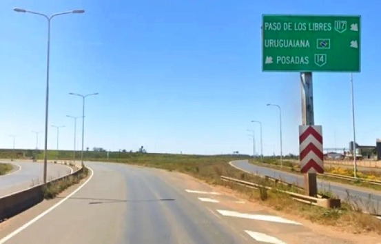 🔃⚠🚸Intendente de P. de los Libres,  decidió reparar la Autovía 14 ante la desidia de Vialidad Nacional y Caminos del Río Uruguay