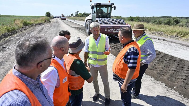 Frigerio destacó las obras de infraestructura para el desarrollo del turismo