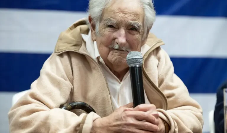 Pepe Mujica anuncia agravamiento del cáncer que padece